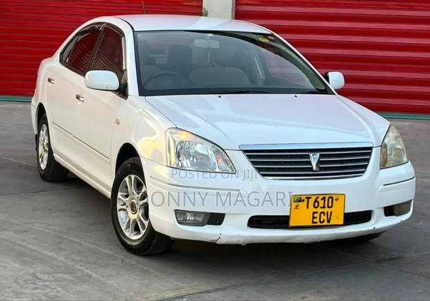 Toyota Premio 2002 White