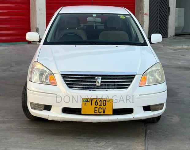 Toyota Premio 2002 White