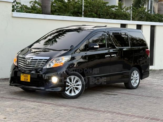 Toyota Alphard 2009 Black