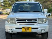 Mitsubishi Pajero 2004 White for sale