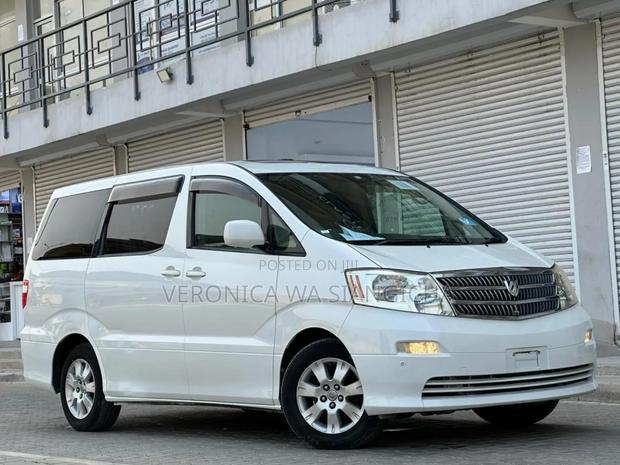 Toyota Alphard 2005 White