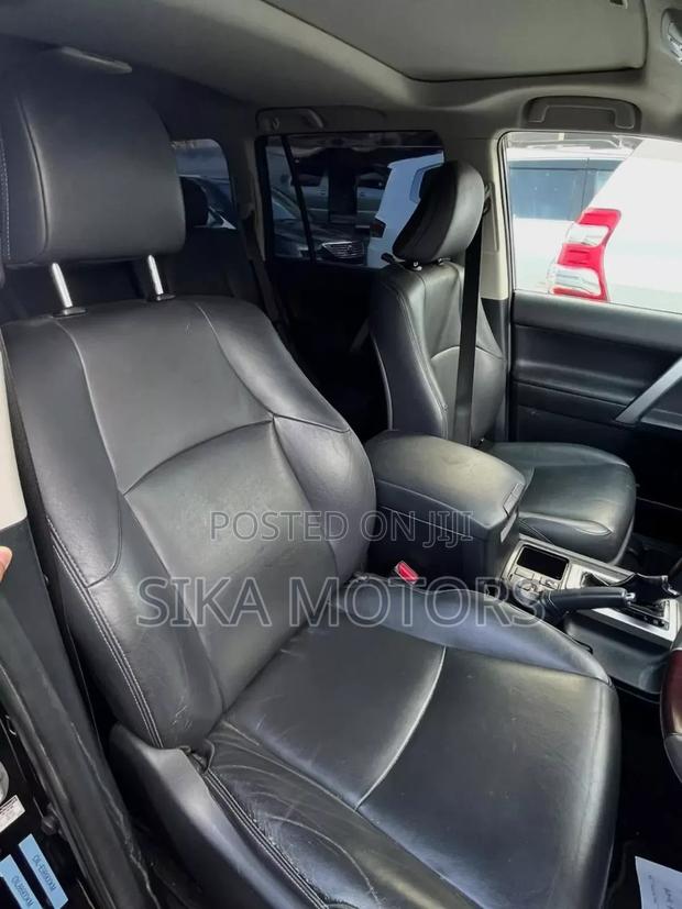 Toyota Land Cruiser Prado 2.7 VVT-i 2015 Black