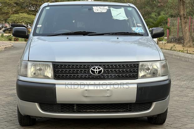 Toyota Probox 2005 Silver