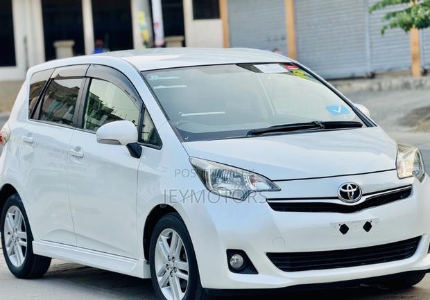 Toyota Ractis 2012 White
