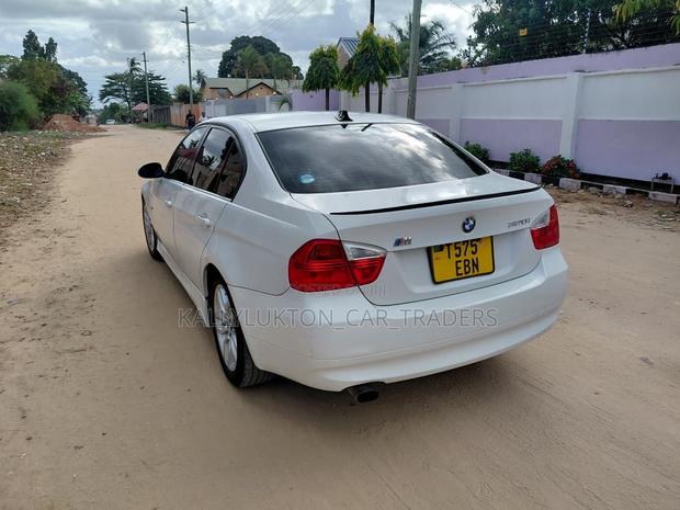 BMW 3 Series 2010 White