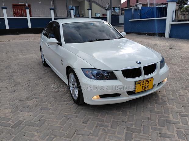 BMW 3 Series 2010 White
