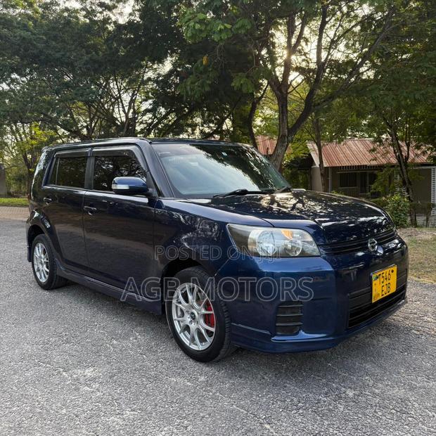 Toyota Corolla Rumion 2009 Blue