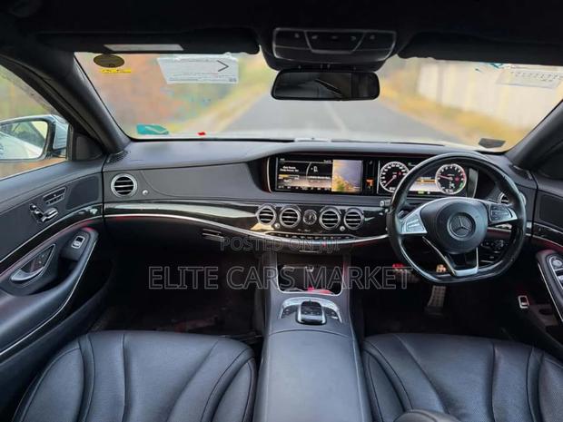 Mercedes-Benz C400 2017 Silver