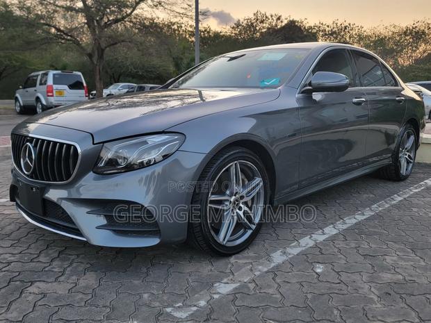 Mercedes-Benz E350e 2018 Gray