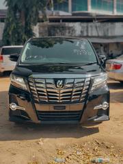 Toyota Alphard 2.4 Petrol FWD 2015 Black for sale