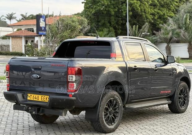 Ford Ranger Lariat 4x2 SuperCab 6 ft. box 126.8 in. WB 2020 Black