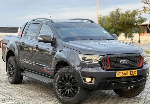 Ford Ranger Lariat 4x2 SuperCab 6 ft. box 126.8 in. WB 2020 Black