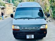 Toyota HiAce 2002 White for sale