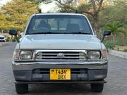 Toyota Hilux 1999 White for sale