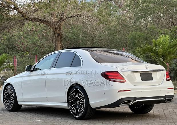 Mercedes-Benz E200 2016 White