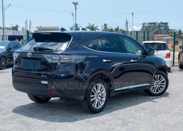 Toyota Harrier 2015 Matt Black