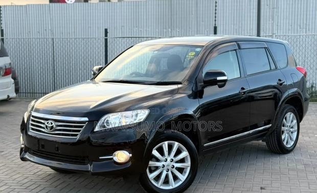 Toyota Vanguard 2012 Matt Black