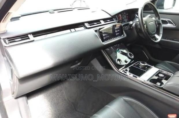 Land Rover Range Rover Velar 2022 Gray