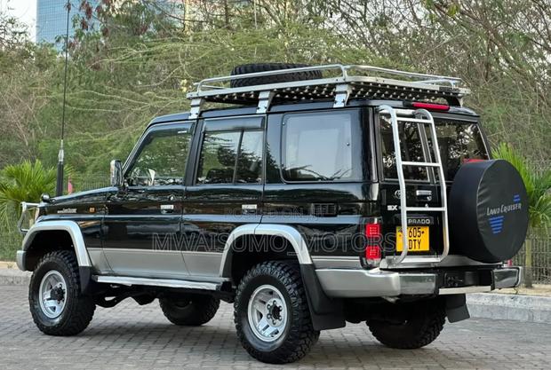 Toyota Land Cruiser Prado 1998 Green