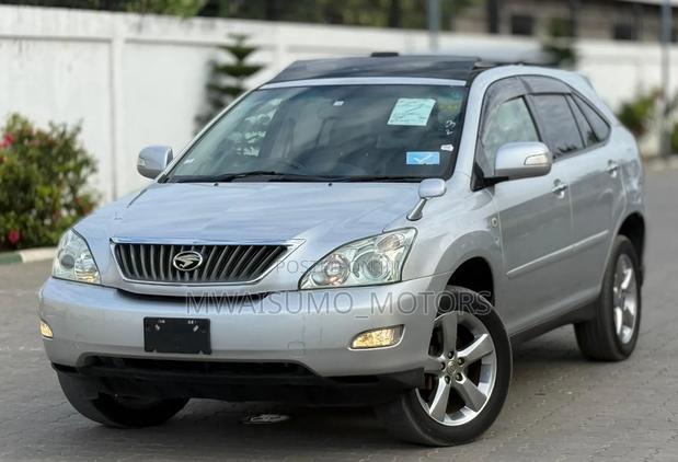 Toyota Harrier 2008 Silver