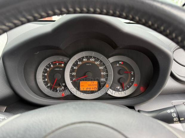 Toyota RAV4 2009 White