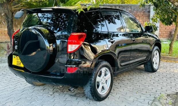 Toyota RAV4 2005 Black
