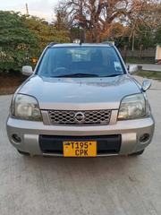 Nissan X-Trail 2005 Gold for sale