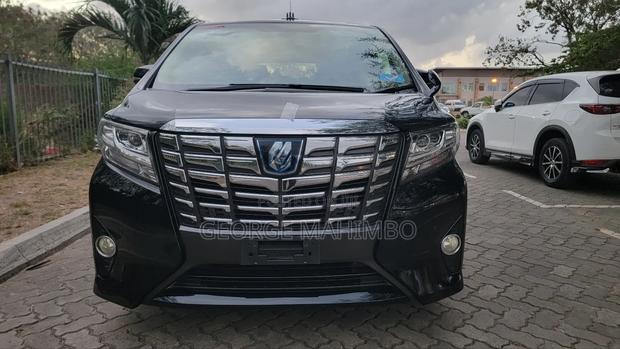 Toyota Alphard 2017 Black