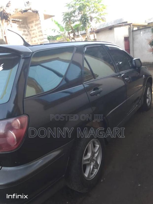 Toyota Harrier 2003 Black