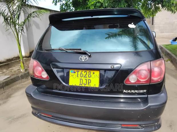 Toyota Harrier 2003 Black