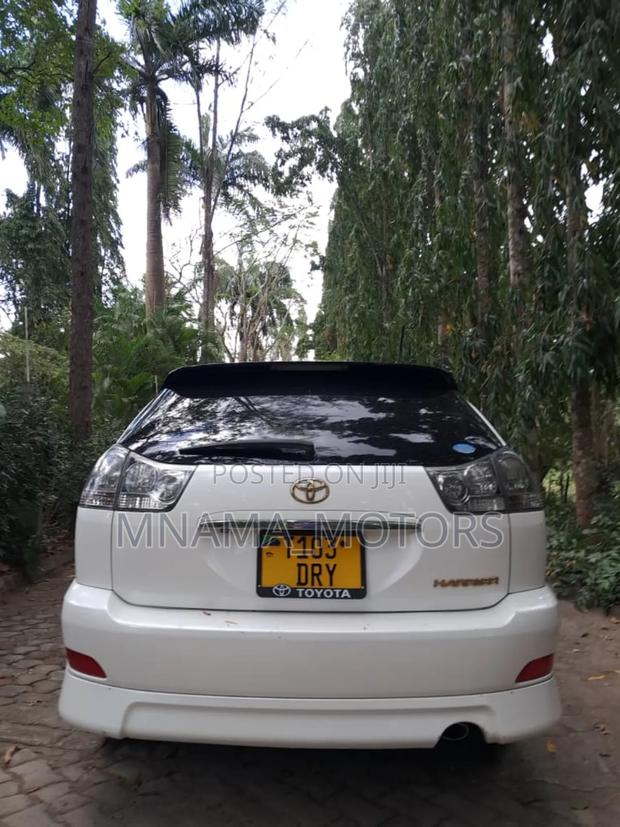 Toyota Harrier 2.4 2006 White