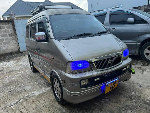 Suzuki Landy 2007 Silver