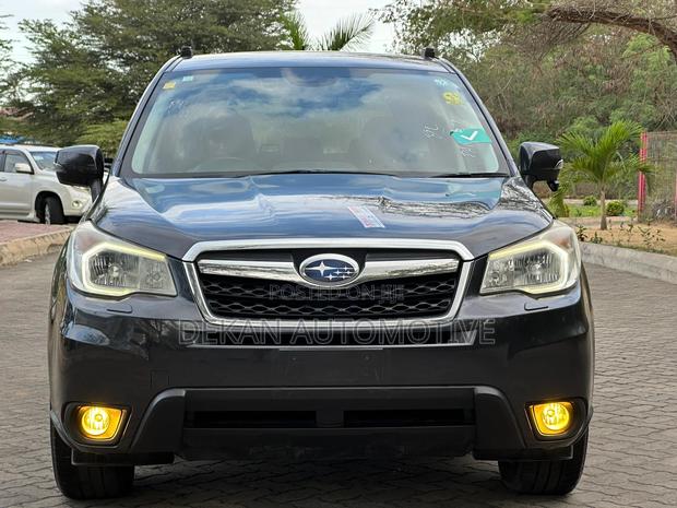 Subaru Forester 2.0XT Touring 4dr SUV AWD (2.0L 4cyl Turbo CVT) 2014