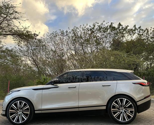 Land Rover Range Rover Velar 2020 Beige