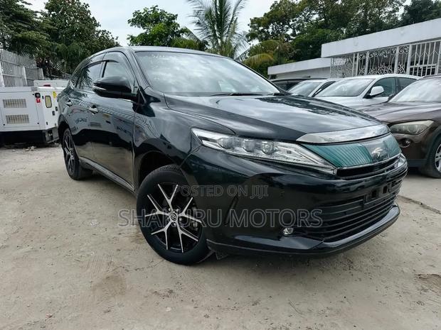 Toyota Harrier 2019 Black