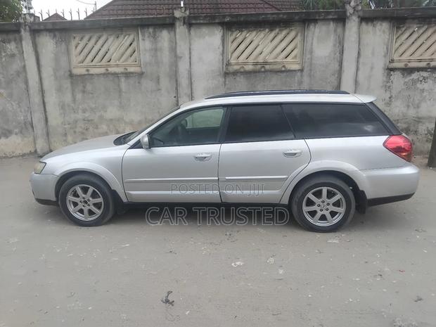 Subaru Legacy 2.0 2007 Silver