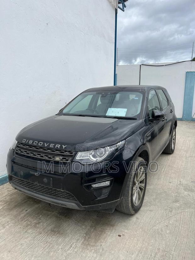 Land Rover Discovery 2015 Black