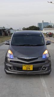 Toyota Ractis 2006 Gray for sale
