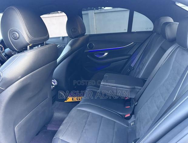 Mercedes-Benz E200 2017 Gray