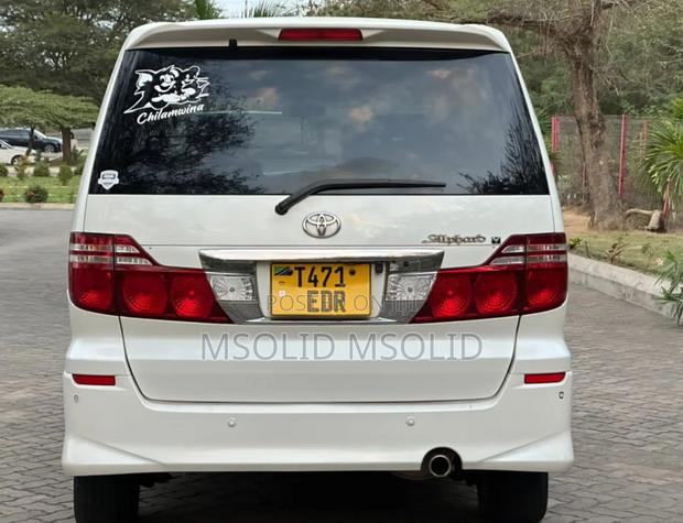 Toyota Alphard 2006 White
