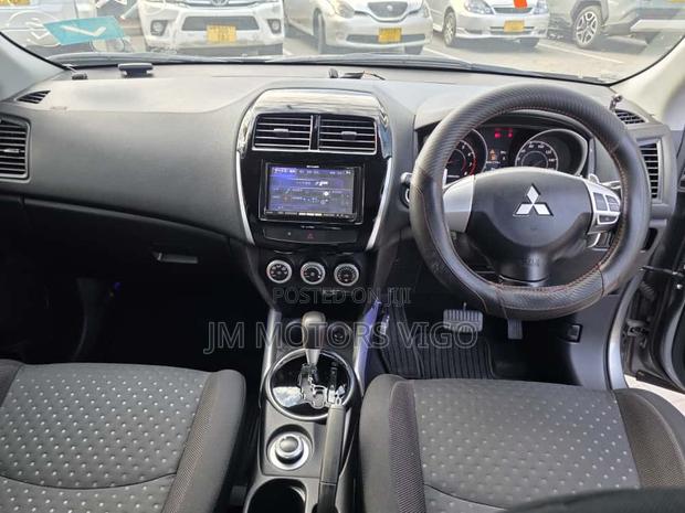 Mitsubishi RVR 2.0 2011 Gray