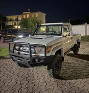 Toyota Land Cruiser 2015 White for sale