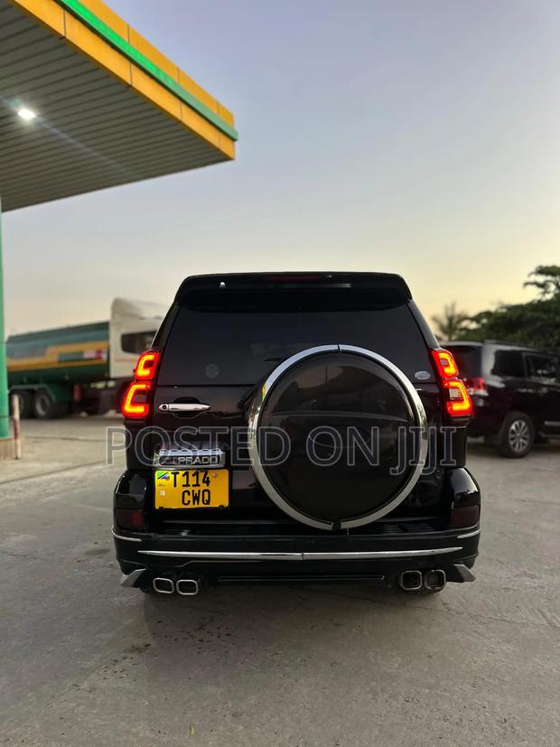 Toyota Land Cruiser Prado 2007 Black