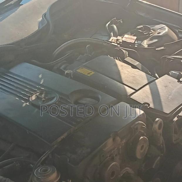 Mercedes-Benz C200 1999 Blue