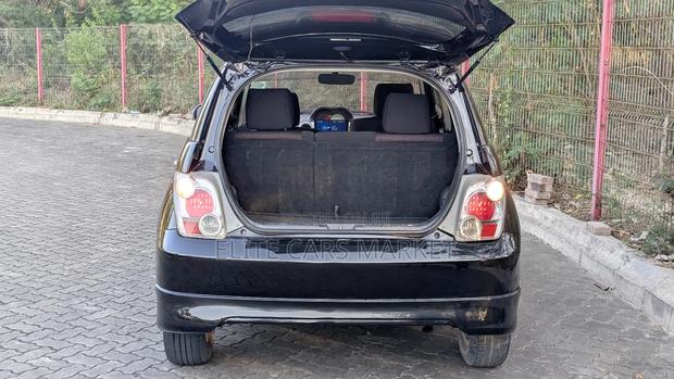 Toyota IST 2004 Black