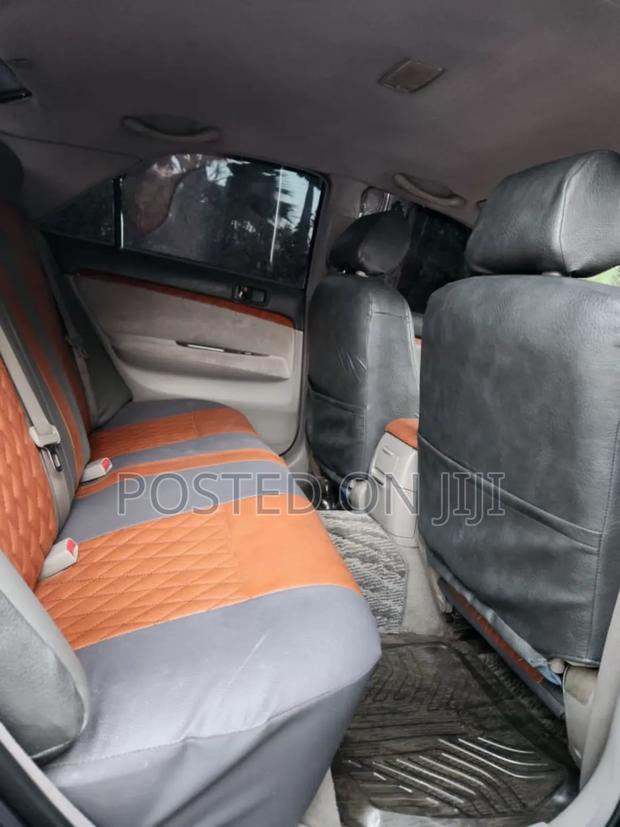 Toyota Mark II 2004 Blue