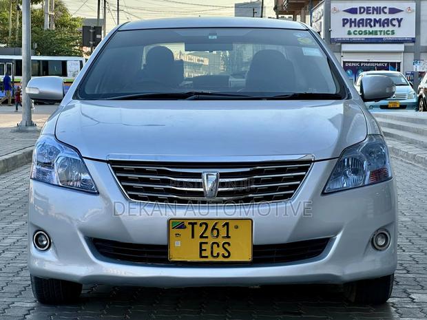Toyota Premio 1.5 FWD 2010 Silver