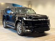 Toyota Land Cruiser LC300 2023 Black for sale