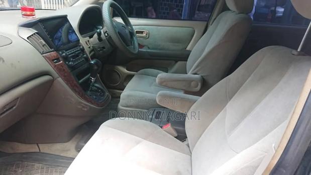 Toyota Harrier 2004 Black