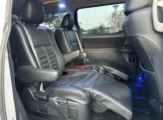 Toyota Alphard 2008 White